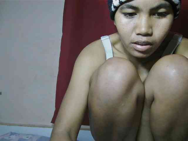 Keziah34 webcam