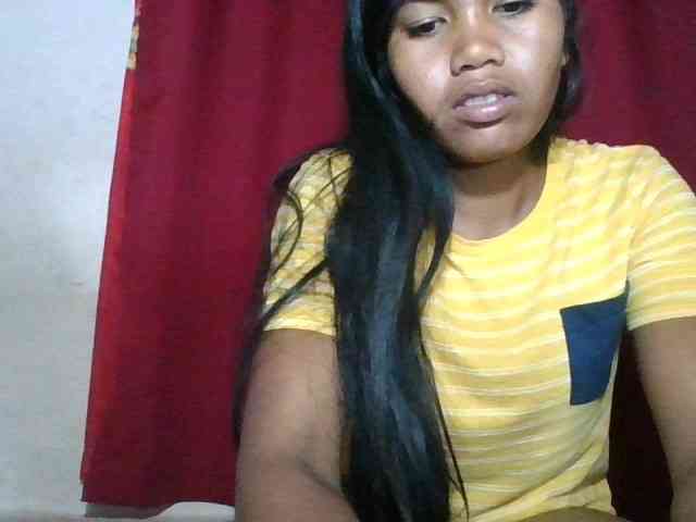 Keziah34 webcam