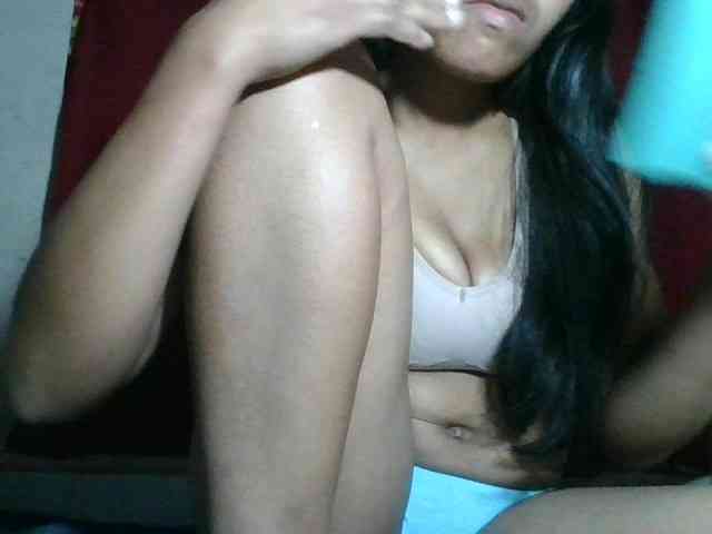 Keziah34 webcam