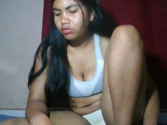 Keziah34 webcam