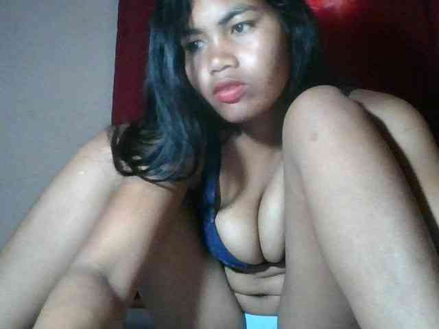 Keziah34 webcam