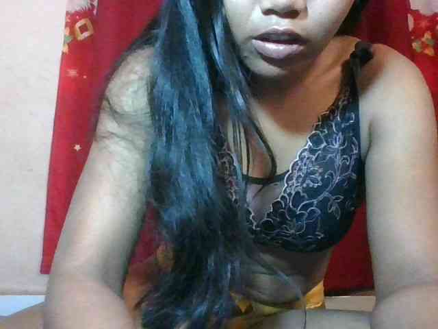 Keziah34 webcam