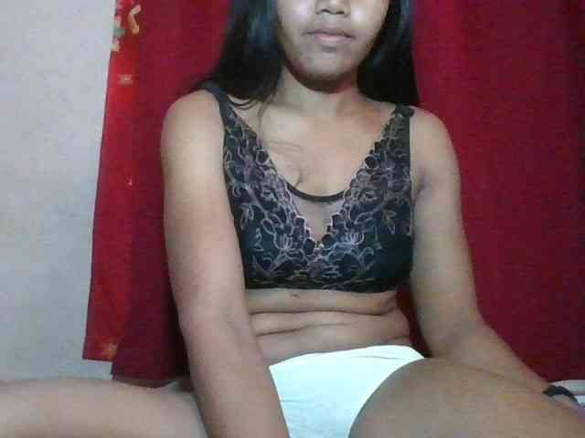 Keziah34 webcam