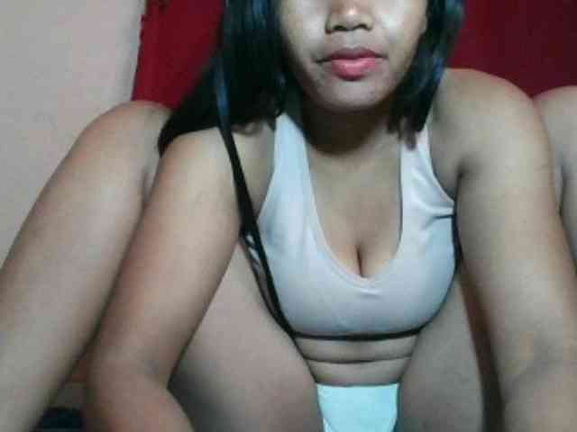 Keziah34 webcam