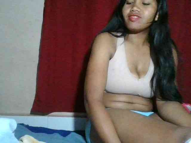 Keziah34 webcam