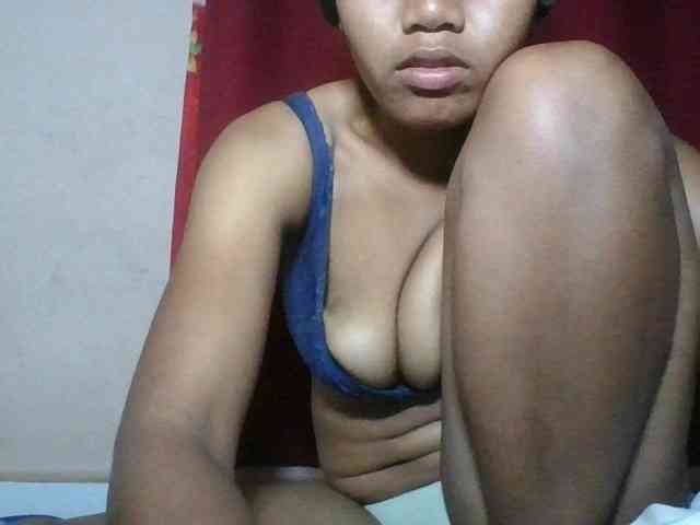 Keziah34 webcam