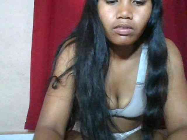 Keziah34 webcam