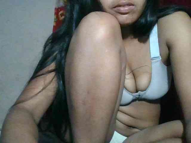 Keziah34 webcam