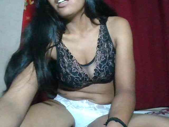 Keziah34 webcam