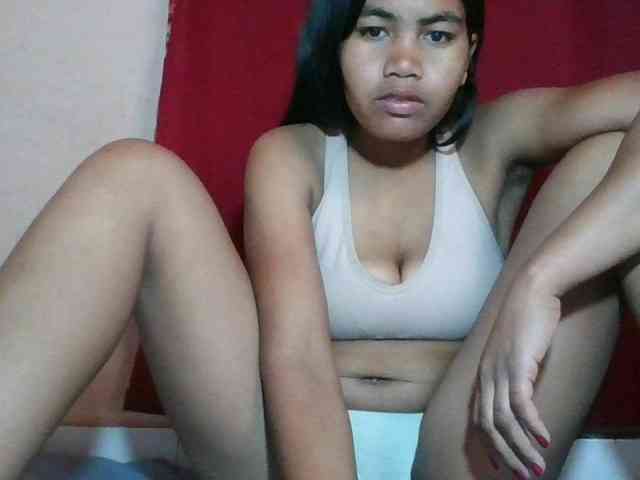 Keziah34 webcam