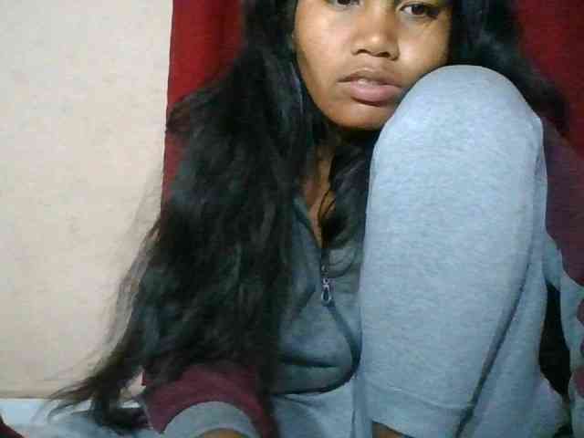 Keziah34 webcam