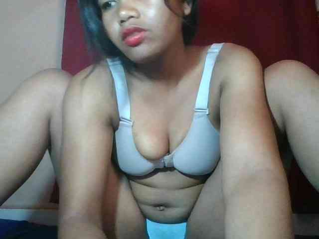 Keziah34 webcam