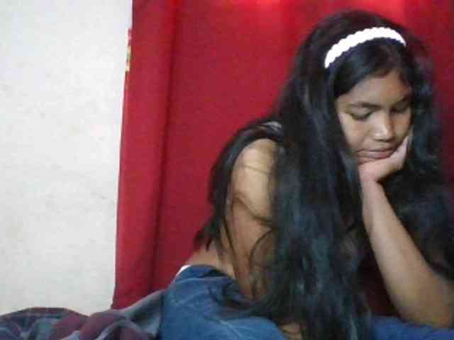 Keziah34 webcam