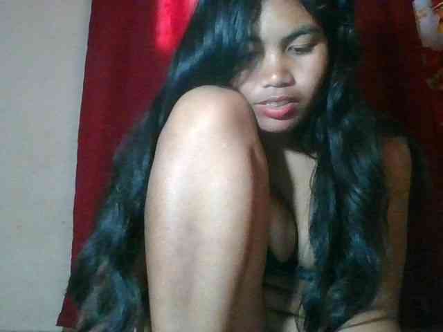 Keziah34 webcam