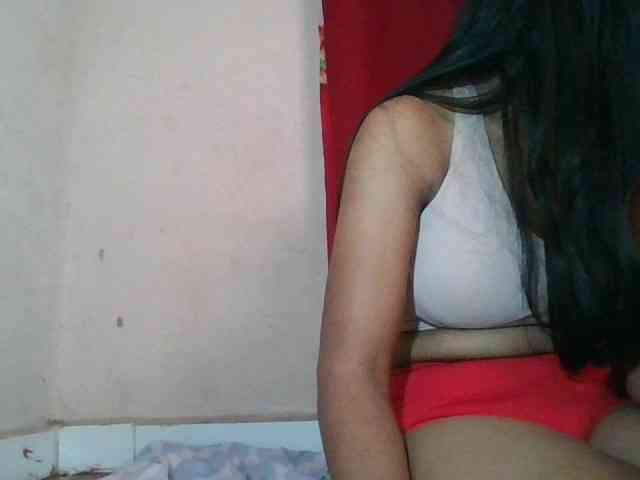 Keziah34 webcam