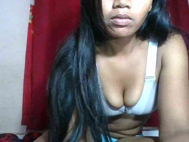 Keziah34 webcam