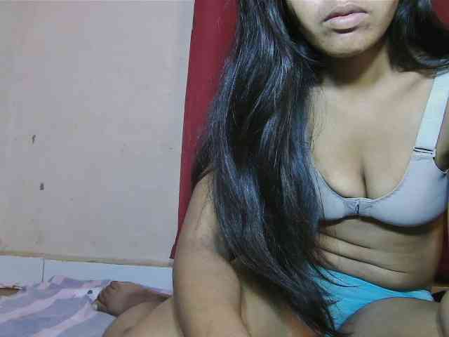 Keziah34 webcam