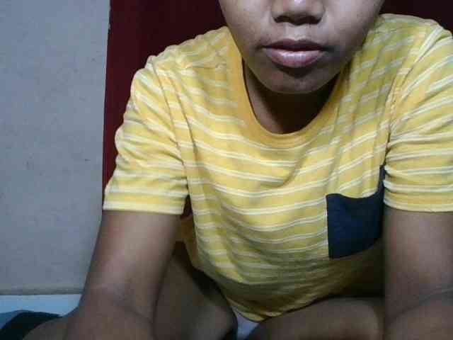 Keziah34 webcam
