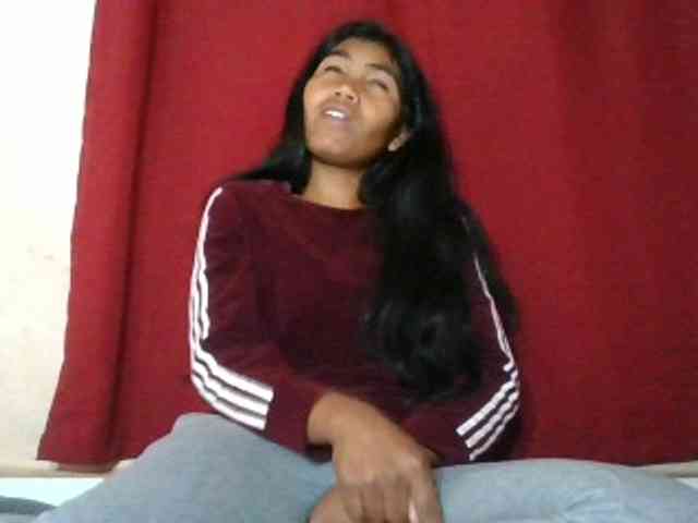 Keziah34 webcam