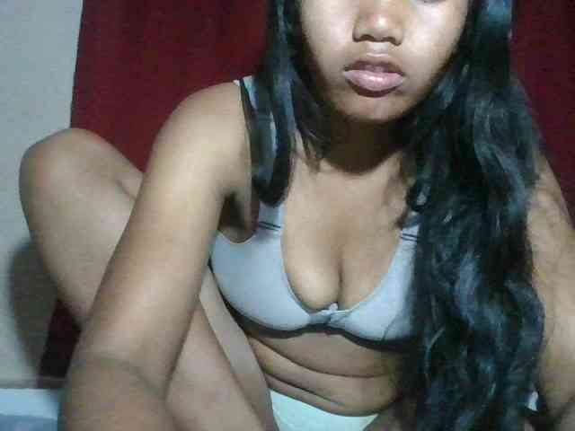 Keziah34 webcam