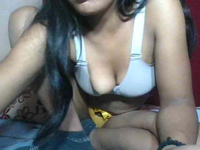 Keziah34 webcam