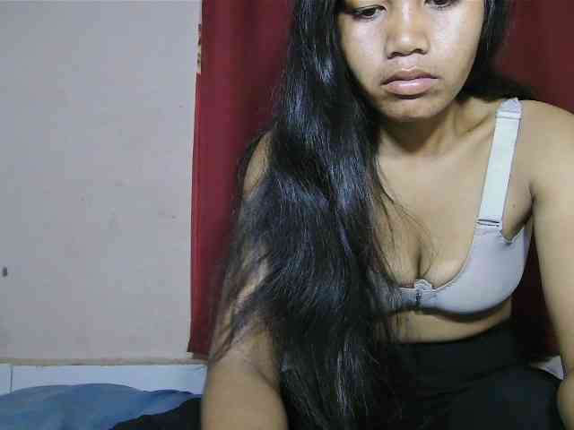 Keziah34 Sex Cam Show