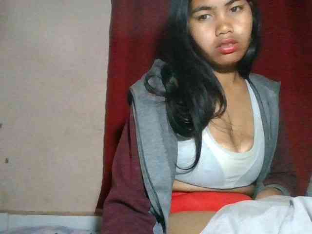 Keziah34 webcam