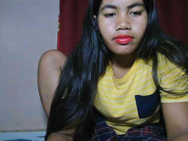 Keziah34 webcam