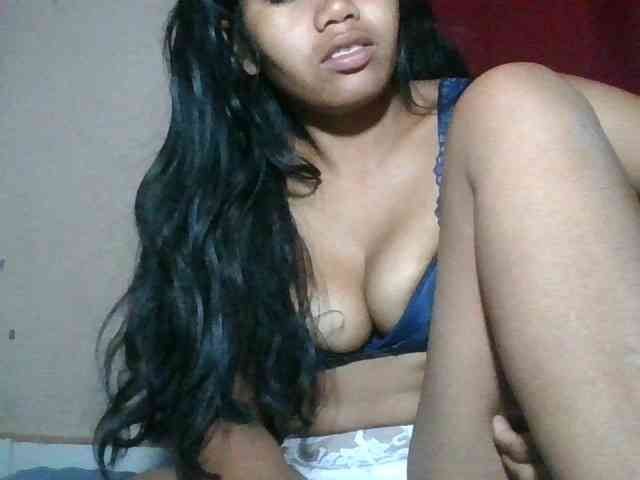 Keziah34 webcam
