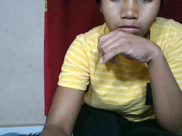 Keziah34 webcam