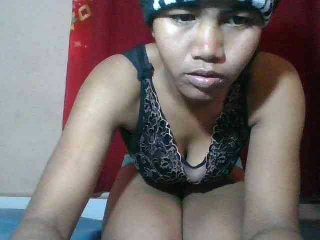 Keziah34 webcam