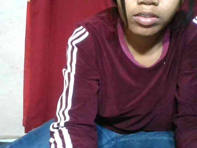 Keziah34 webcam