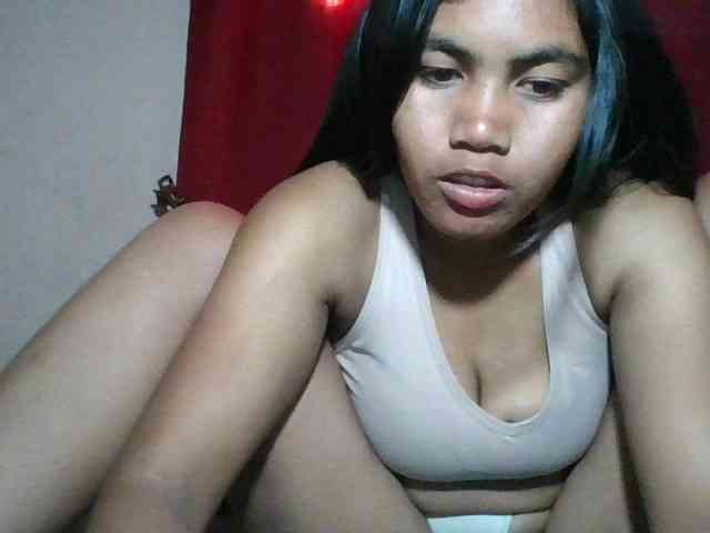 Keziah34 webcam