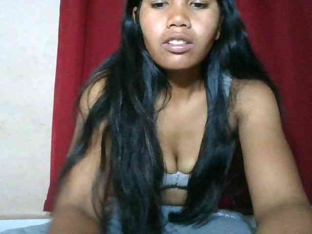 Keziah34 webcam