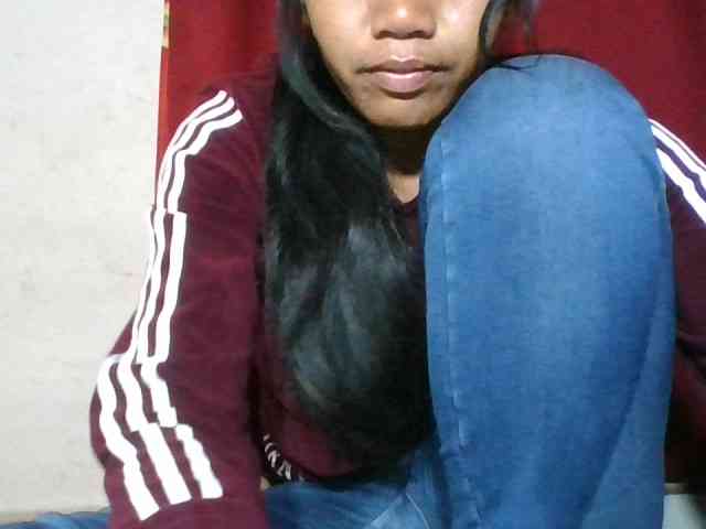 Keziah34 webcam
