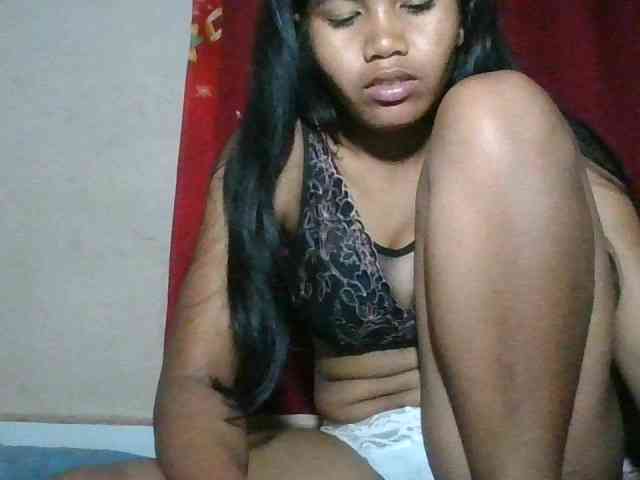 Keziah34 webcam