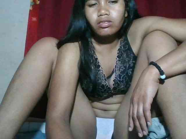 Keziah34 webcam