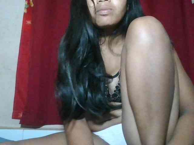 Keziah34 webcam
