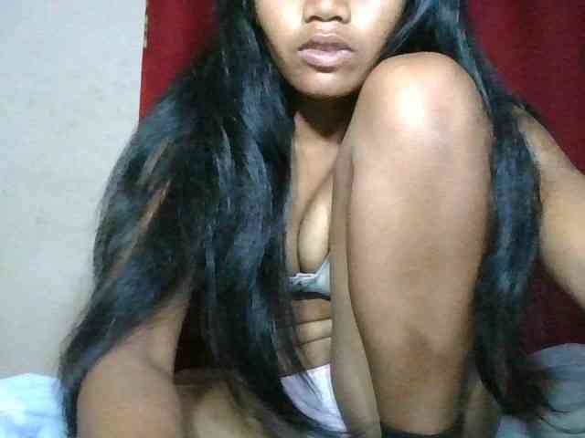 Keziah34 webcam