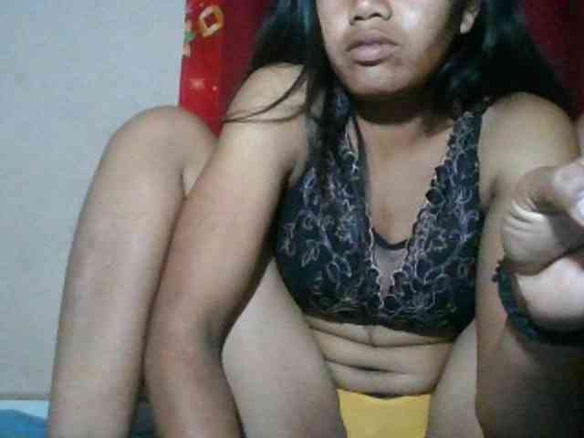 Keziah34 webcam