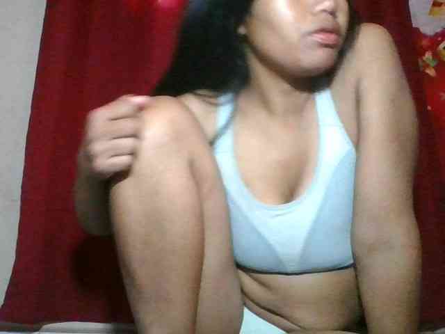 Keziah34 webcam