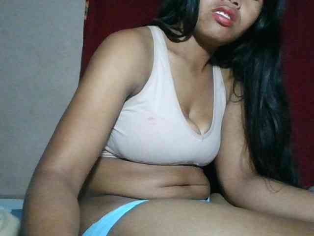 Keziah34 webcam