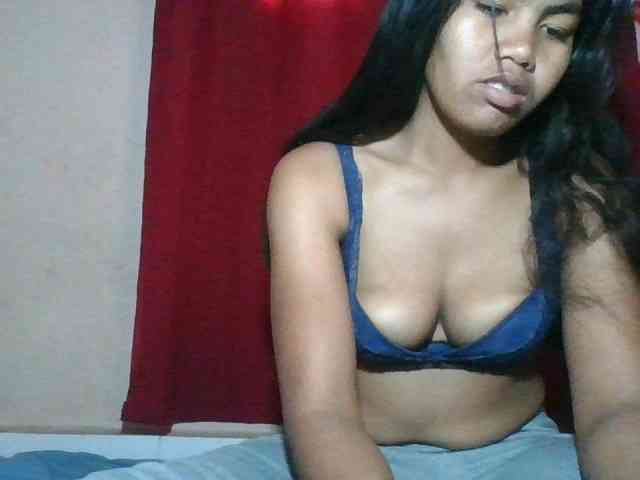 Keziah34 webcam