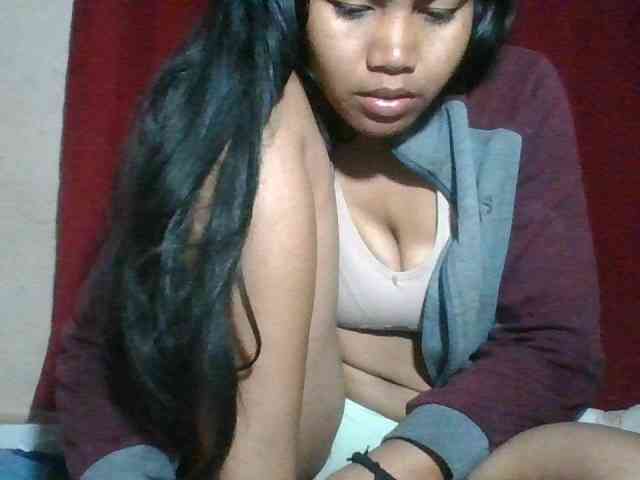 Keziah34 webcam