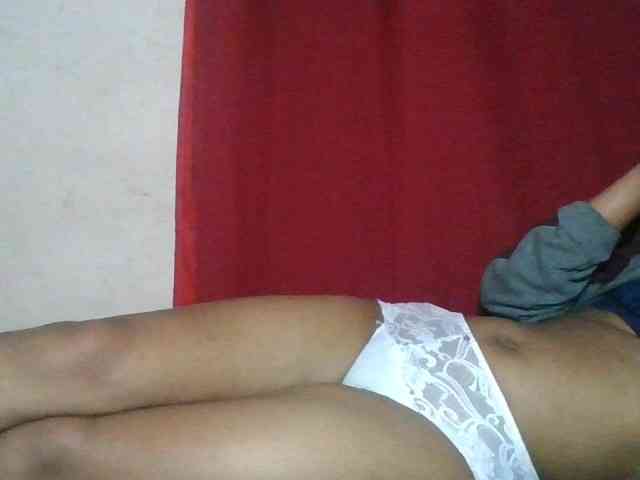 Keziah34 webcam