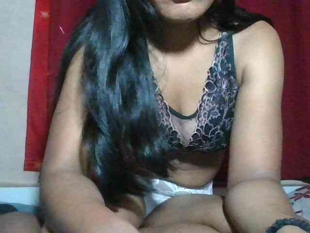 Keziah34 webcam