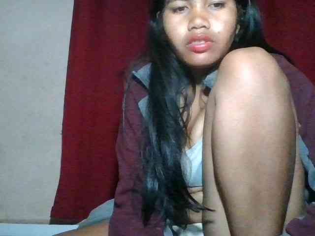 Keziah34 webcam