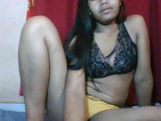Keziah34 webcam