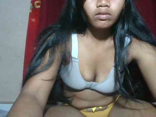 Keziah34 webcam