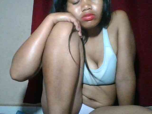 Keziah34 webcam